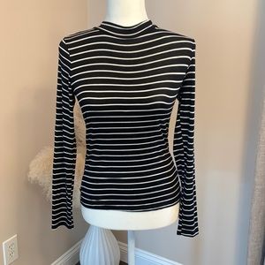 Lulus black & white stripped long sleeve